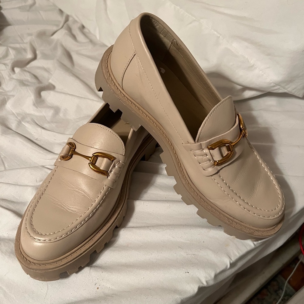 Zara Loafers size 39